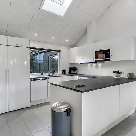 Holiday home Gorgeous In With Sauna *